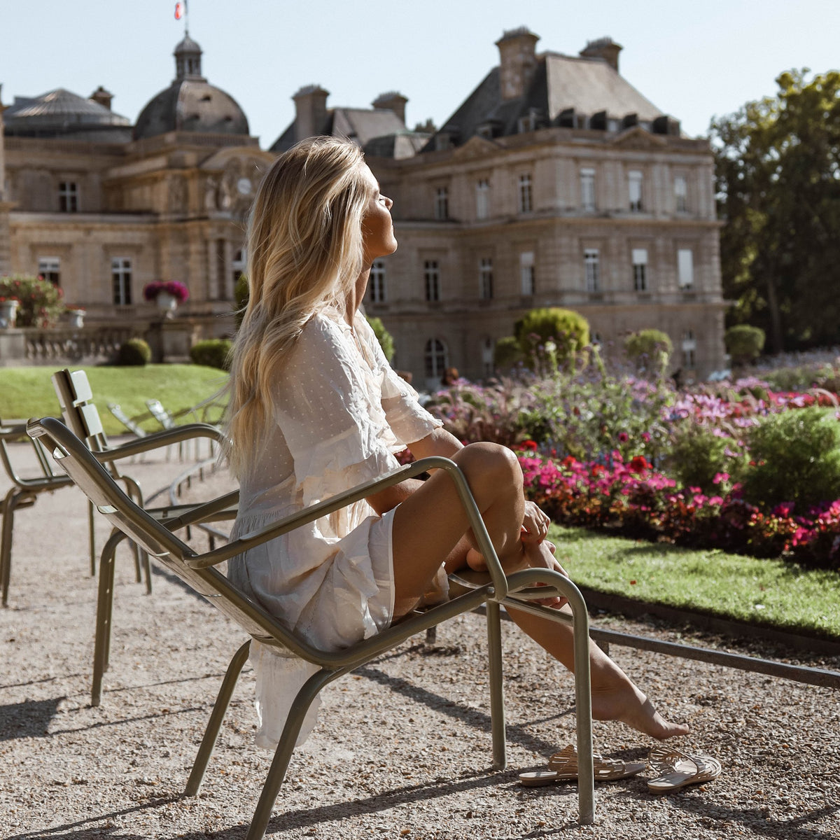 AWAY WITH AUGUSTE: FREDRIKA AKANDER
