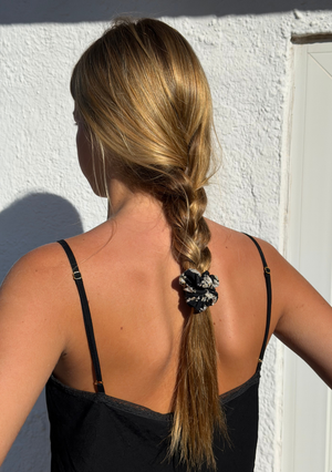 Petite Scrunchie - Ravon