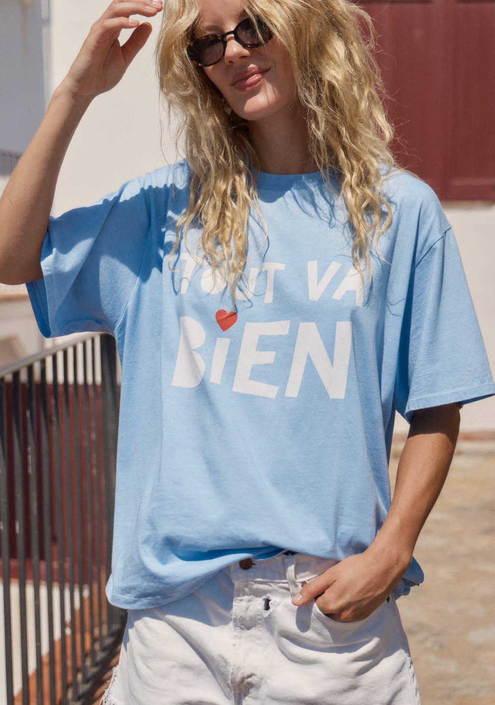 Tout Va Bien Boyfriend Tee