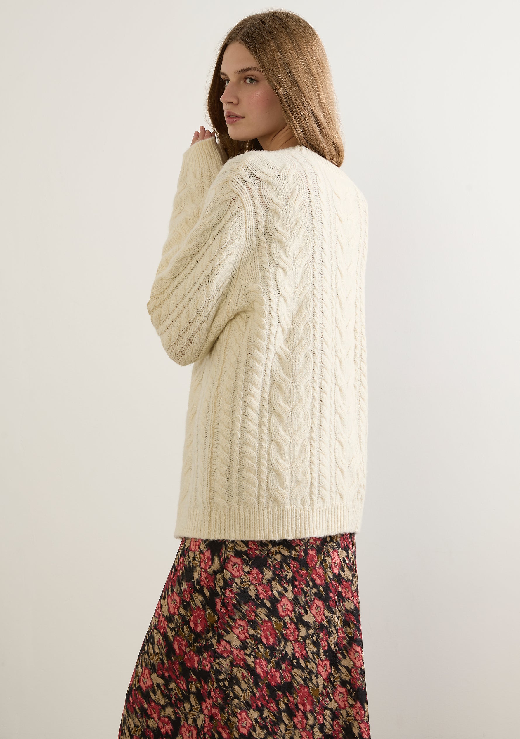 Zoya Cardigan