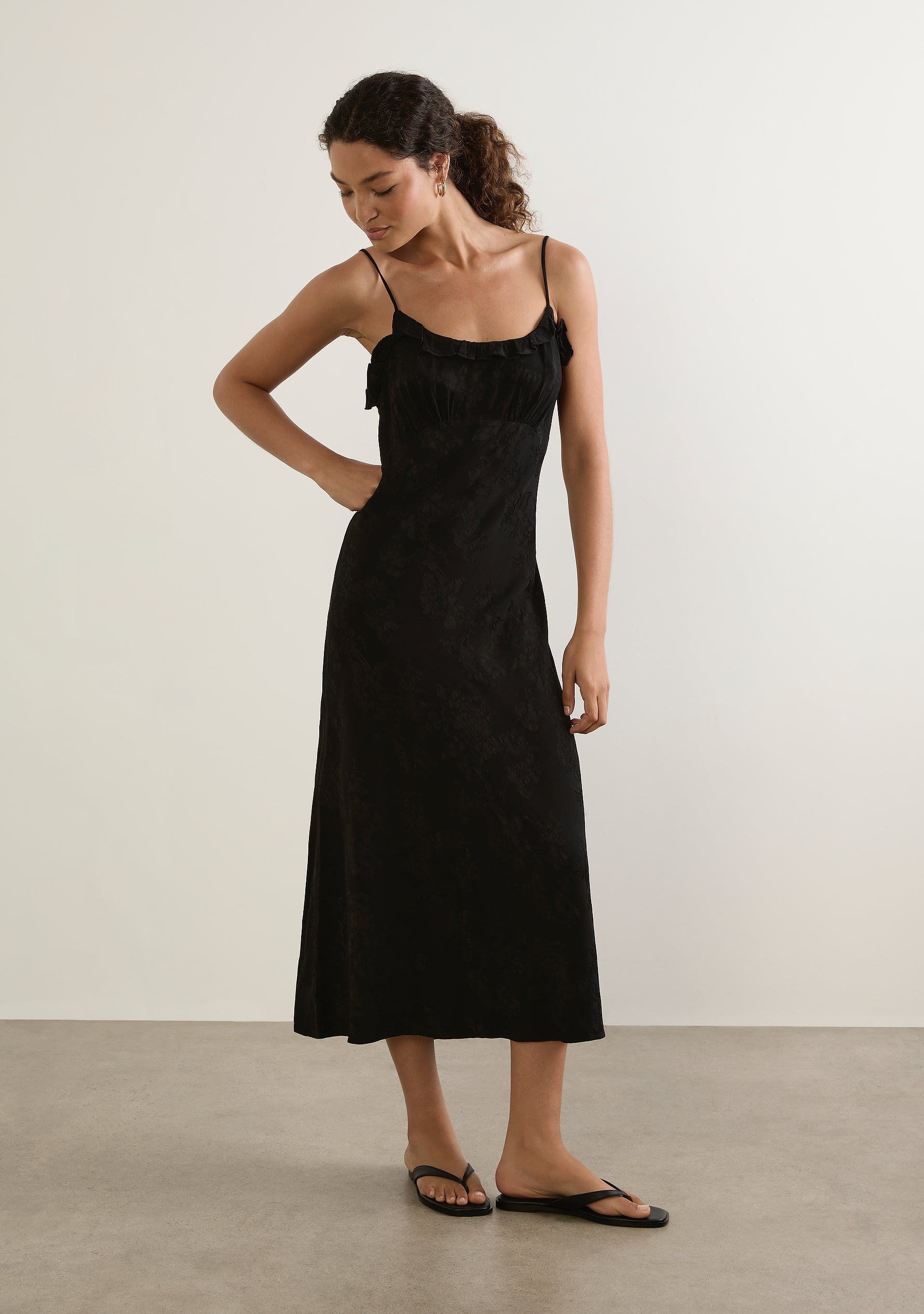 Liss Midi Dress