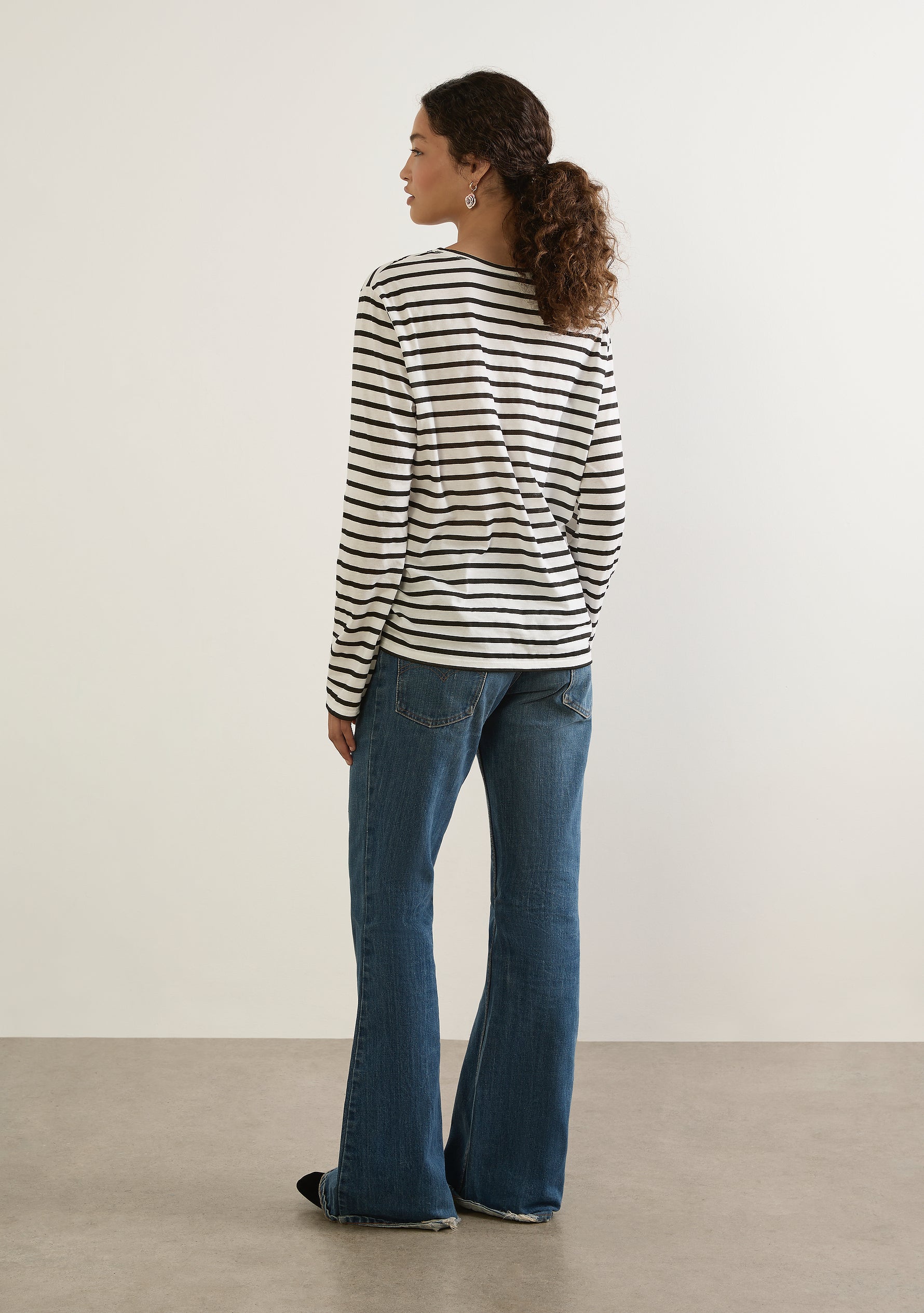 North Long Sleeve Tee